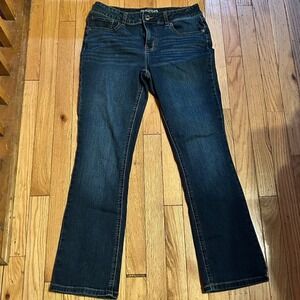 Maurices Mid Rise Straight Leg Medium Wash Denim Size 6 Short‎ Petite